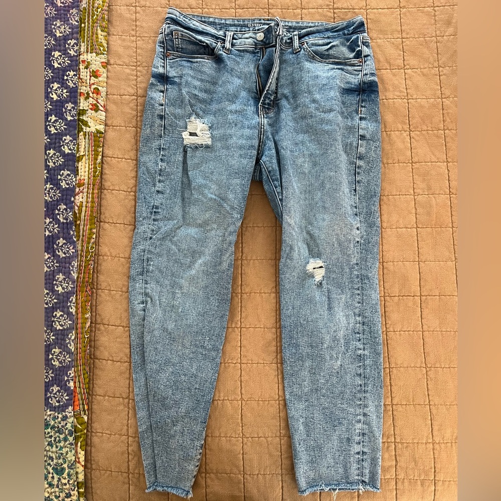 Old Navy High Rise Straight Jeans
